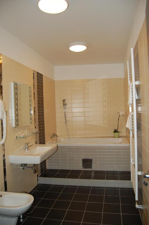 Hotel Academic Zvolen Room photo